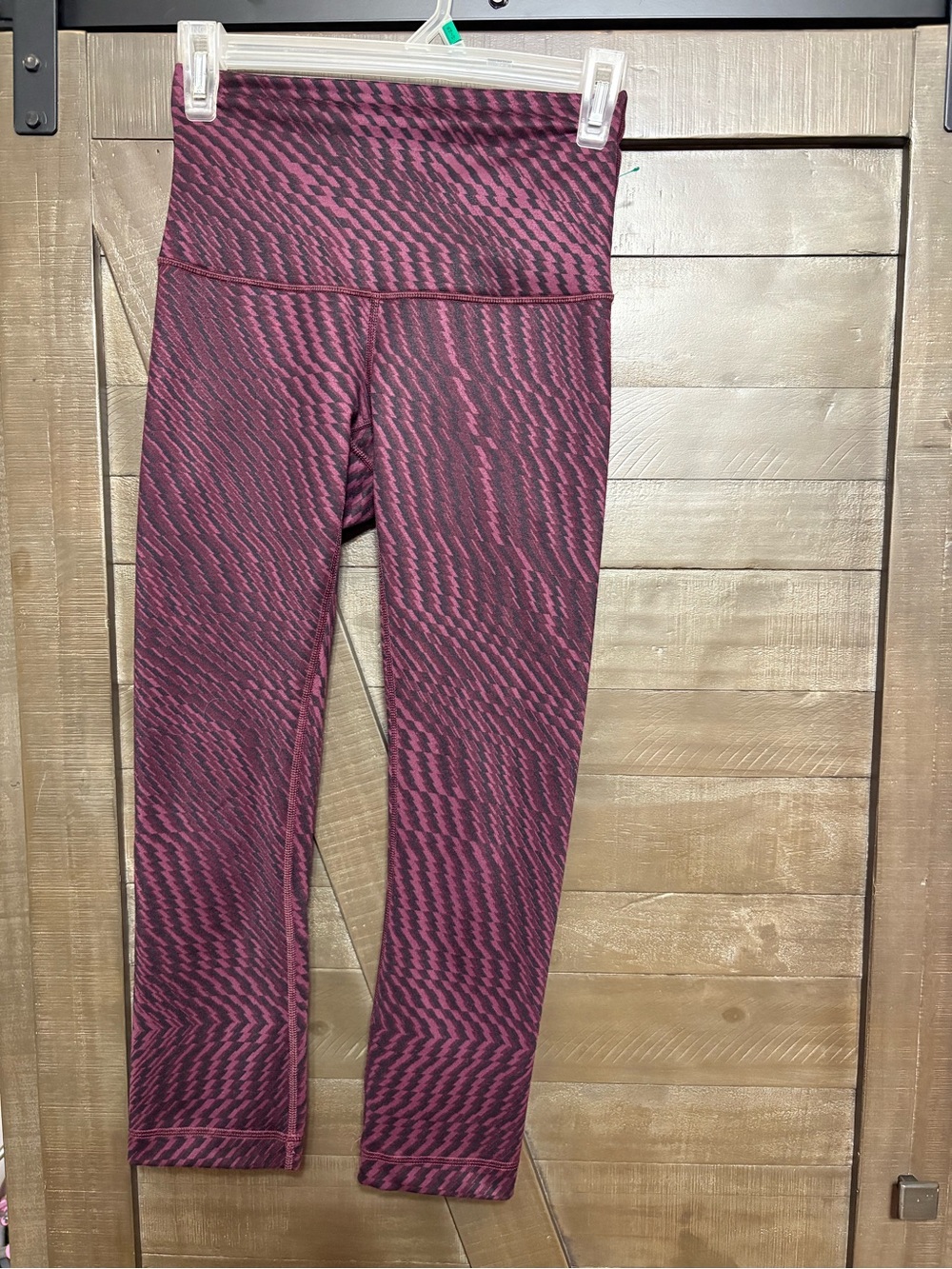 lululemon athletica Burgundy and Black Patterned High-Rise Cropped Leggings